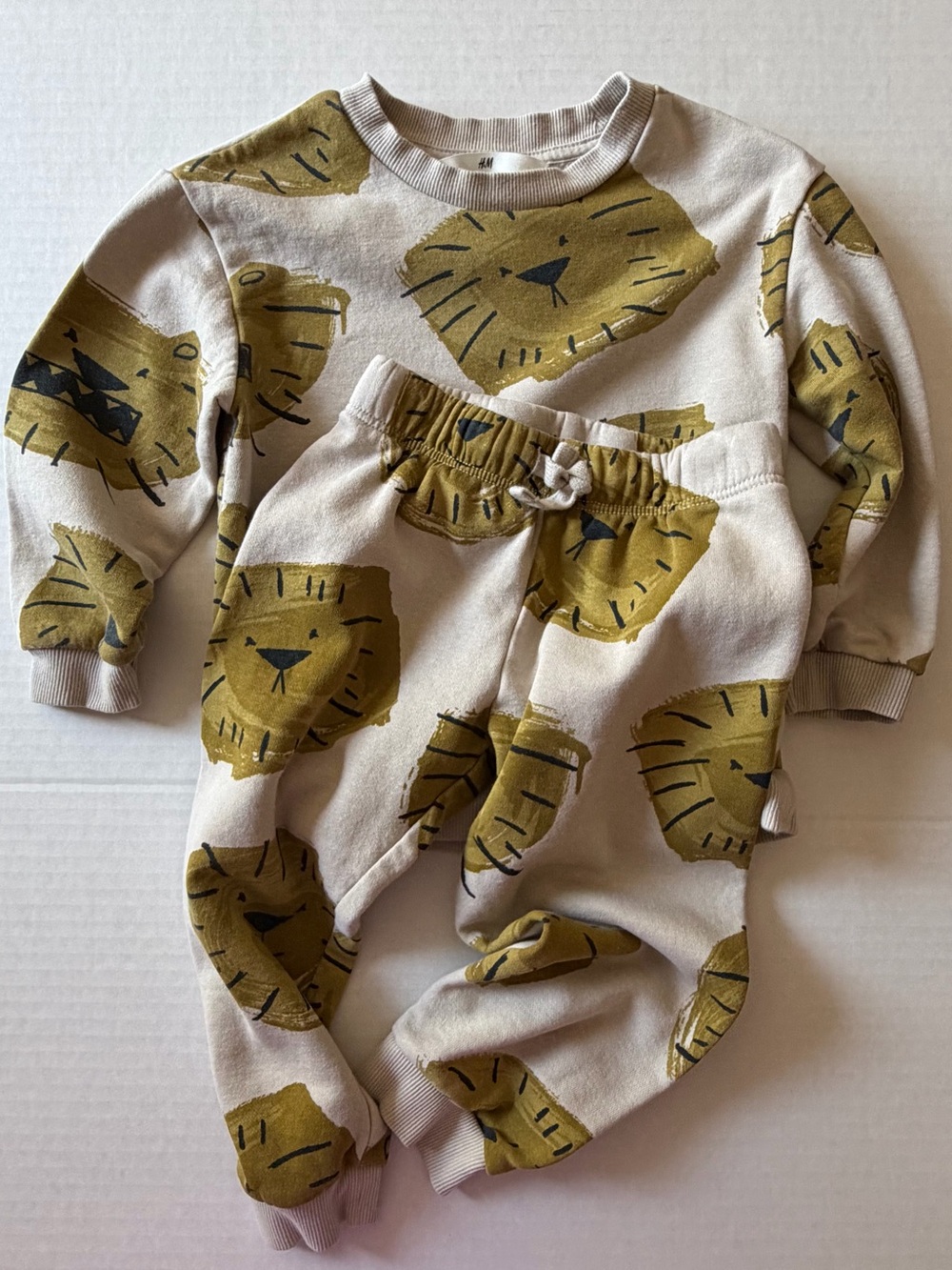 H&M Kids Lion Print Sweatshirt Jogger 2 Piece Set 2-3Y